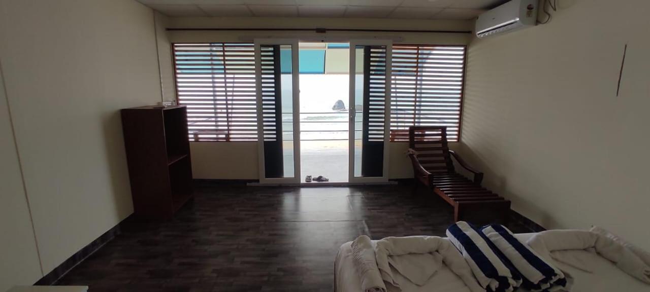 The Tito'S Blue Sky Beach Resort อากอนดา ภายนอก รูปภาพ
