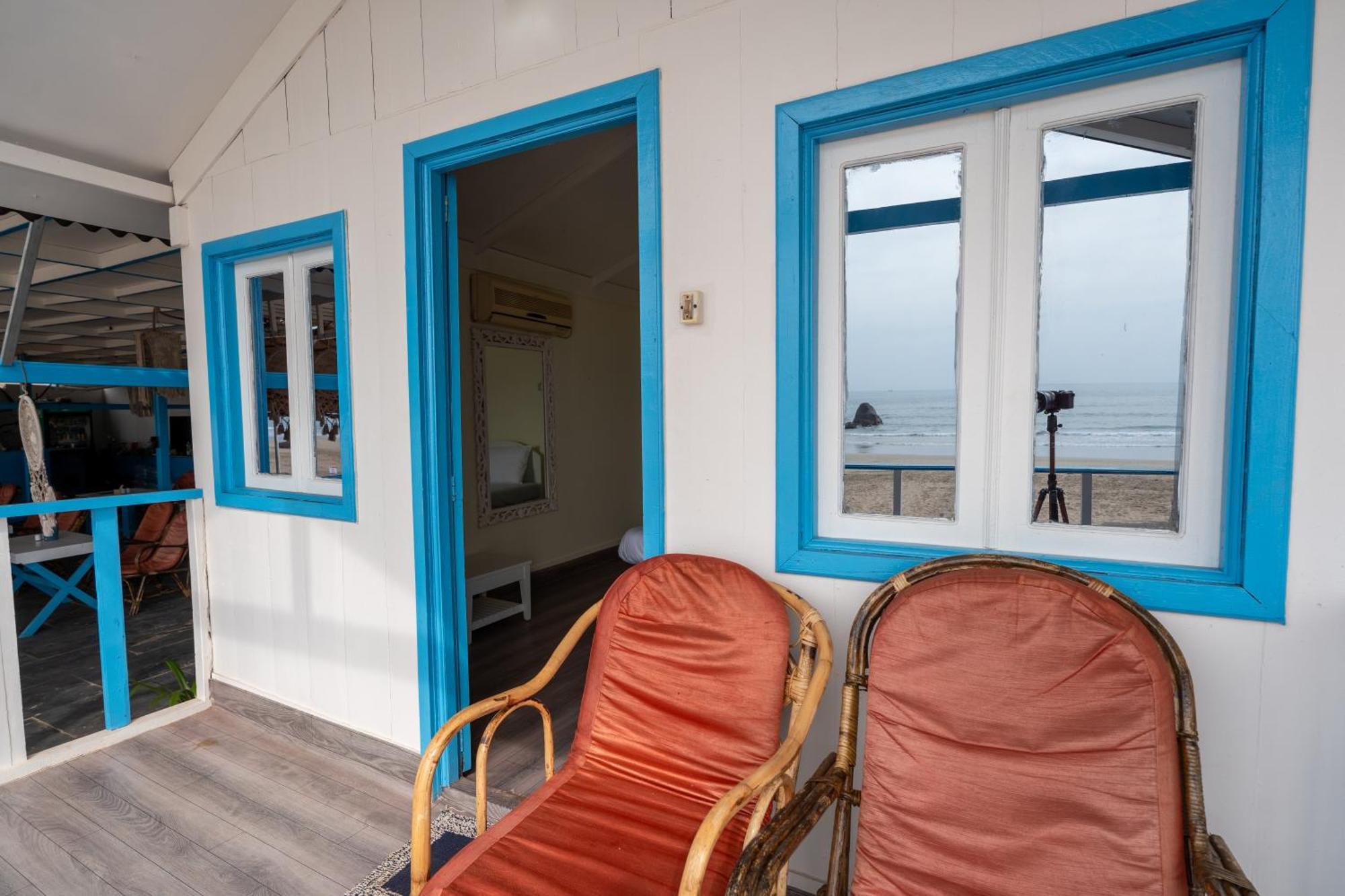 The Tito'S Blue Sky Beach Resort อากอนดา ภายนอก รูปภาพ