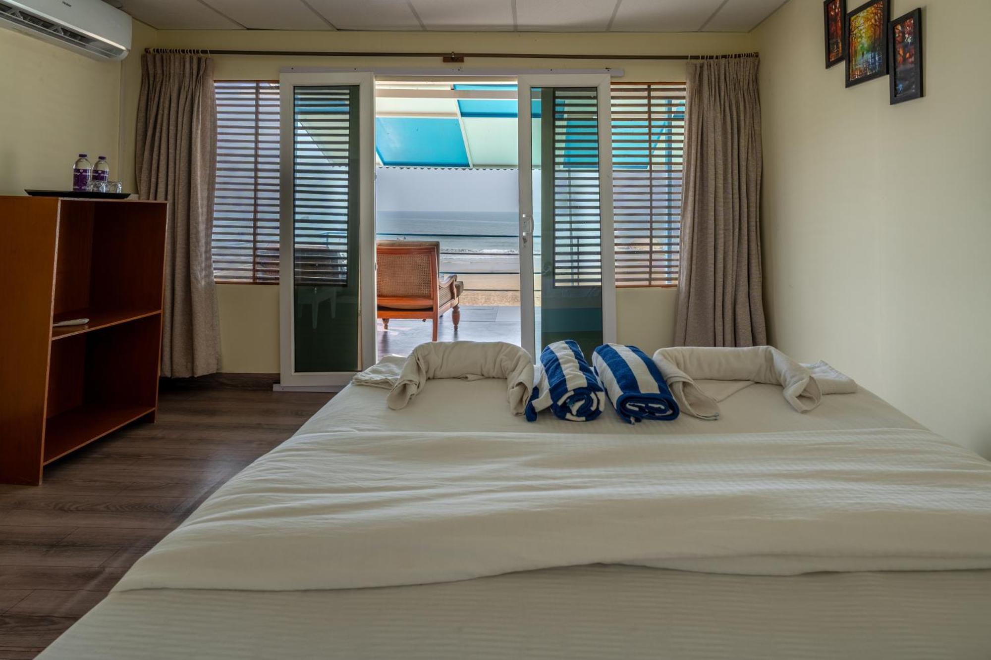 The Tito'S Blue Sky Beach Resort อากอนดา ภายนอก รูปภาพ